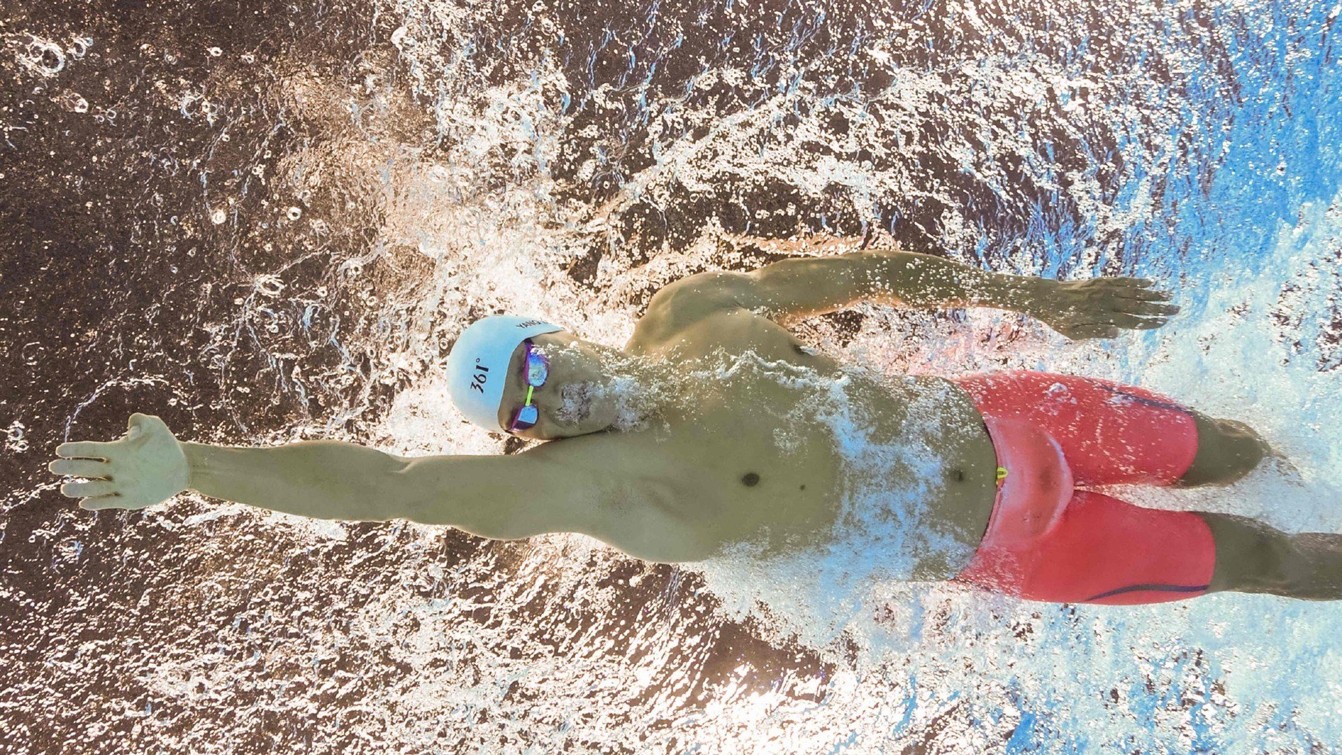 2023-2024赛季冰球联赛激战正酣，强队争锋，新秀闪耀