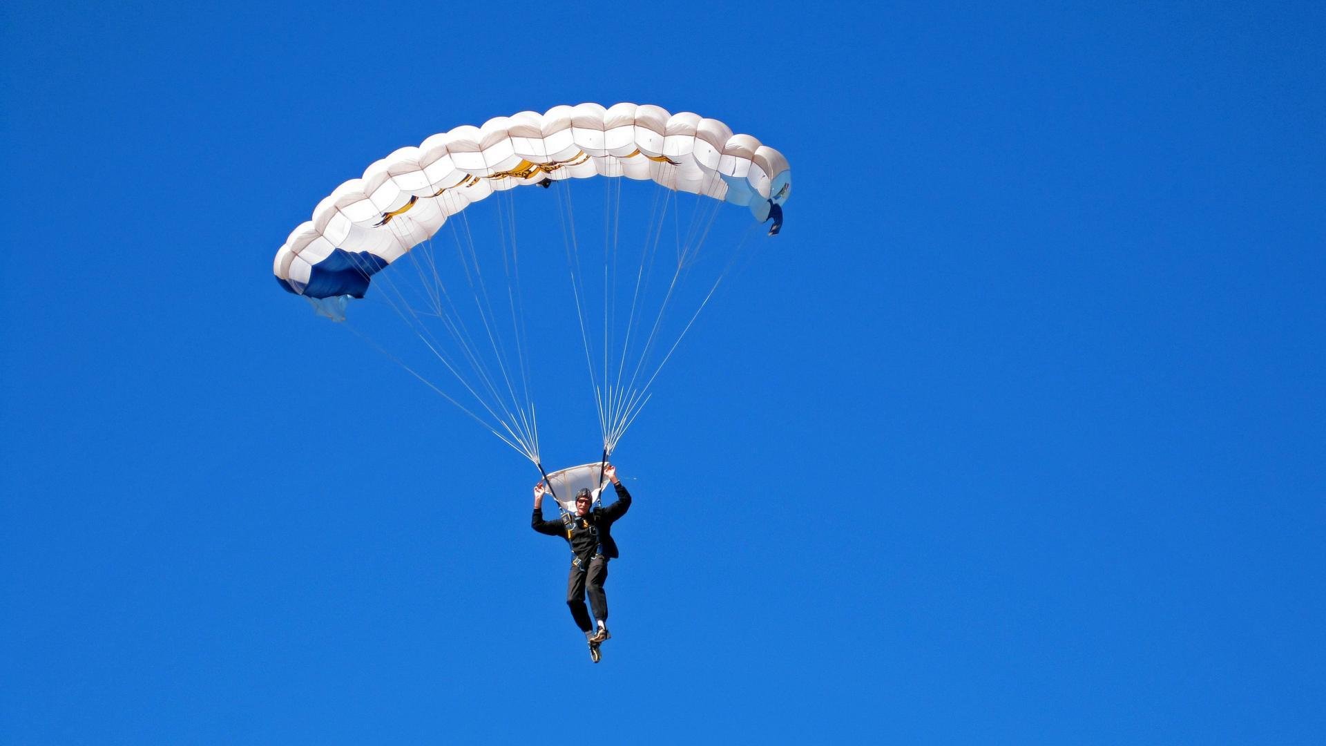 冰雪运动热潮席卷全国，青少年选手闪耀国际赛场【BT运动官网】